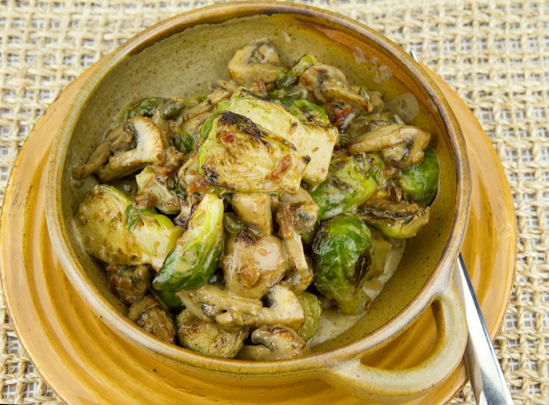 Creamed Brussel Sprouts with Mushrooms and Bacon Creamed Brussel Sprouts with Mushrooms and Bacon