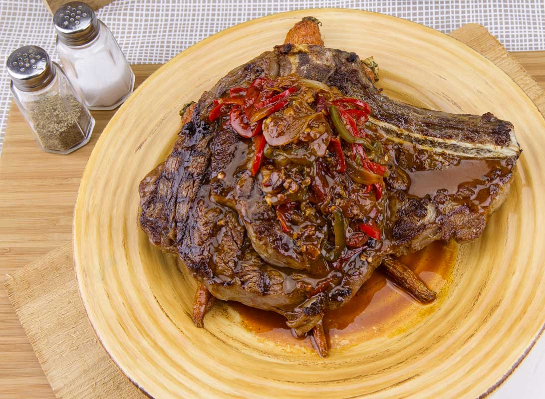 Spicy Giant Ribeye with Bacon! Spicy Giant Ribeye with Bacon!