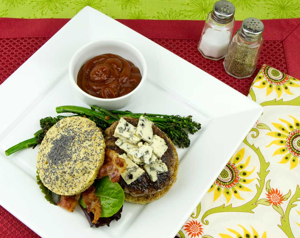 Blue Cheese Lamburger with Poppy Seed OMM Blue Cheese Lamburger with Poppy Seed OMM