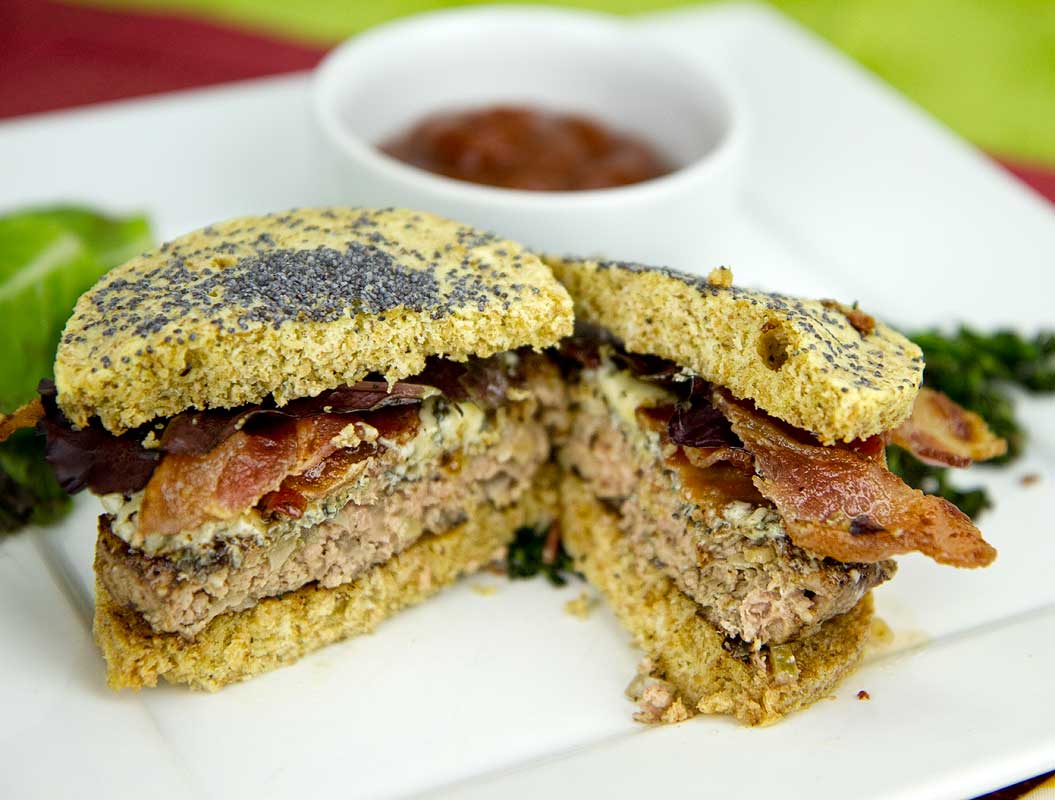 Blue Cheese Lamburger with Poppy Seed OMM Blue Cheese Lamburger with Poppy Seed OMM