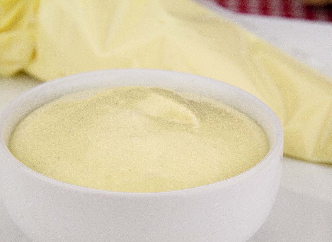 Crème Pâtissière (Pastry Cream) Crème Pâtissière (Pastry Cream)