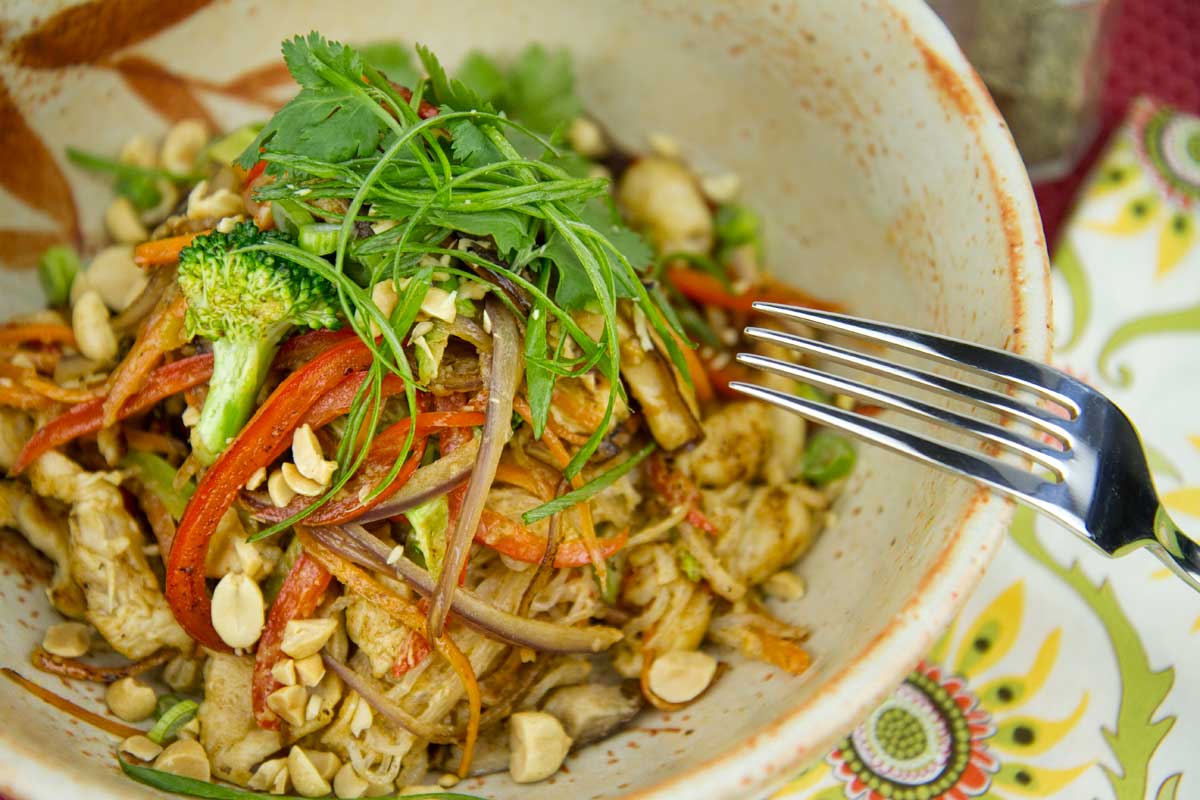 Stir Fried Peanut Chicken with Kelp Noodles Stir Fried Peanut Chicken with Kelp Noodles