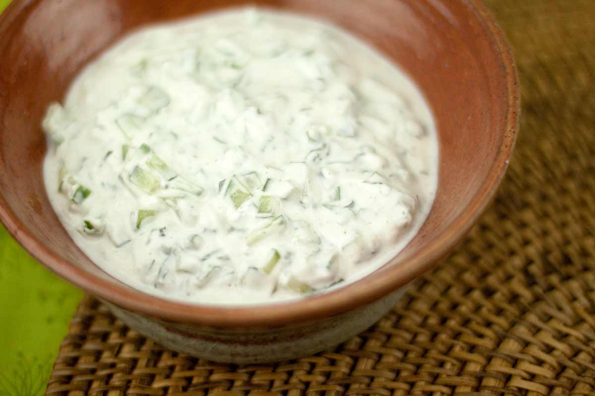 Raita (Cucumber-Yogurt Sauce) Raita (Cucumber-Yogurt Sauce)