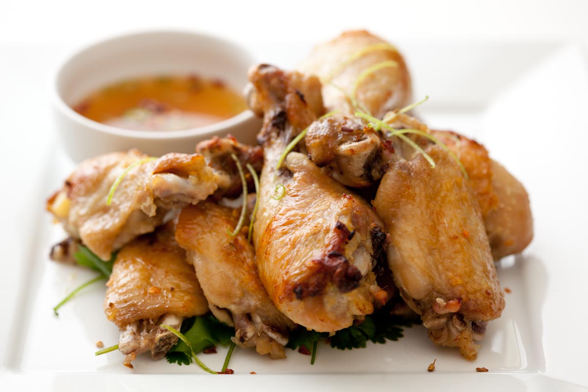 Vietnamese Chicken Wings with Chili Lime Sauce Vietnamese Chicken Wings with Chili Lime Sauce